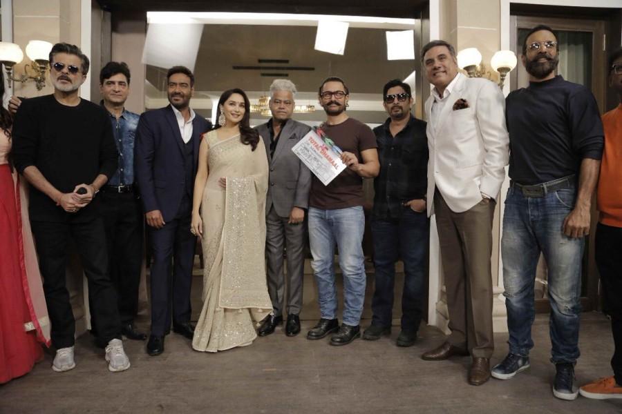 Superstar Aamir Khan gave the mahurat clap for the upcoming film "Total Dhamaal" here on Tuesday. The film is being directed by Indra Kumar. Aamir Khan,Ajay Devgn,Madhuri Dixit and Anil Kapoor,Total Dhamaal,Total Dhamaal movie launch,Total Dhamaal movie launch pics,Total Dhamaal movie launch images,Total Dhamaal movie launch stills,Total Dhamaal movie launch pictures,Total Dhamaal movie launch