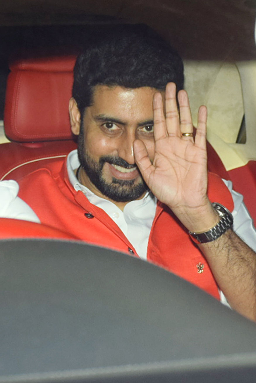 Bollywood actor Abhishek Bachchan arrives for the birthday party of Farah Khan held at her residence in Mumbai. Abhishek Bachchan,Arjun Kapoor,Karan Johar,Anil Kapoor,Malaika Arora,Sonu Sood,Raj Kundra,Tabu,Farah Khan,Farah Khan birthday party,Farah Khan birthday party pics,Farah Khan birthday party images,Farah Khan birthday party stills,Farah Khan birthday party