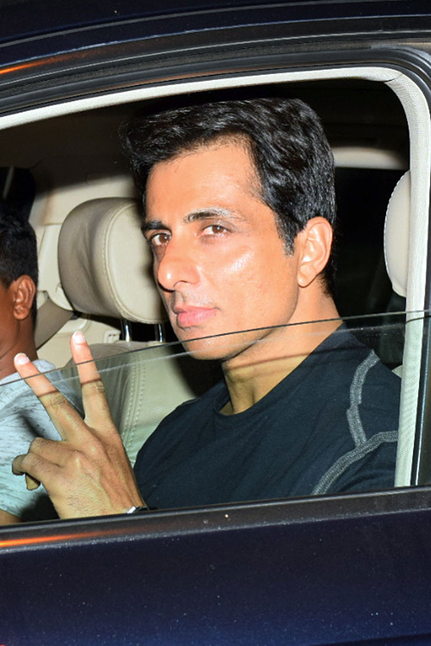 Bollywood actor Sonu Sood arrives for the birthday party of Farah Khan held at her residence in Mumbai. Abhishek Bachchan,Arjun Kapoor,Karan Johar,Anil Kapoor,Malaika Arora,Sonu Sood,Raj Kundra,Tabu,Farah Khan,Farah Khan birthday party,Farah Khan birthday party pics,Farah Khan birthday party images,Farah Khan birthday party stills,Farah Khan birthday party