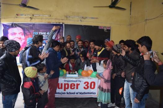 Hrithik Roshan who turned a year old yesterday received birthday wishes from all quarters. While one would expect Bollywood biggies to pour in wishes, mathematician Anand Kumar too celebrated the actor's birthday with Super 30 team in a unique way.