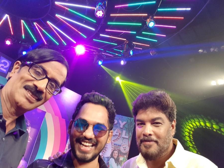 Manobala, Hiphop Tamizha and Sundar C at Kalakalappu 2 press meet. Sundar C,Jiiva,Hiphop Tamizha,Manobala,Nikki Galrani,Catherine Tresa,Robo Shankar,Kalakalappu 2,Kalakalappu 2 press meet,Kalakalappu 2 press meet pics,Kalakalappu 2 press meet images,Kalakalappu 2 press meet stills,Kalakalappu 2 press meet pictures,Kalaka