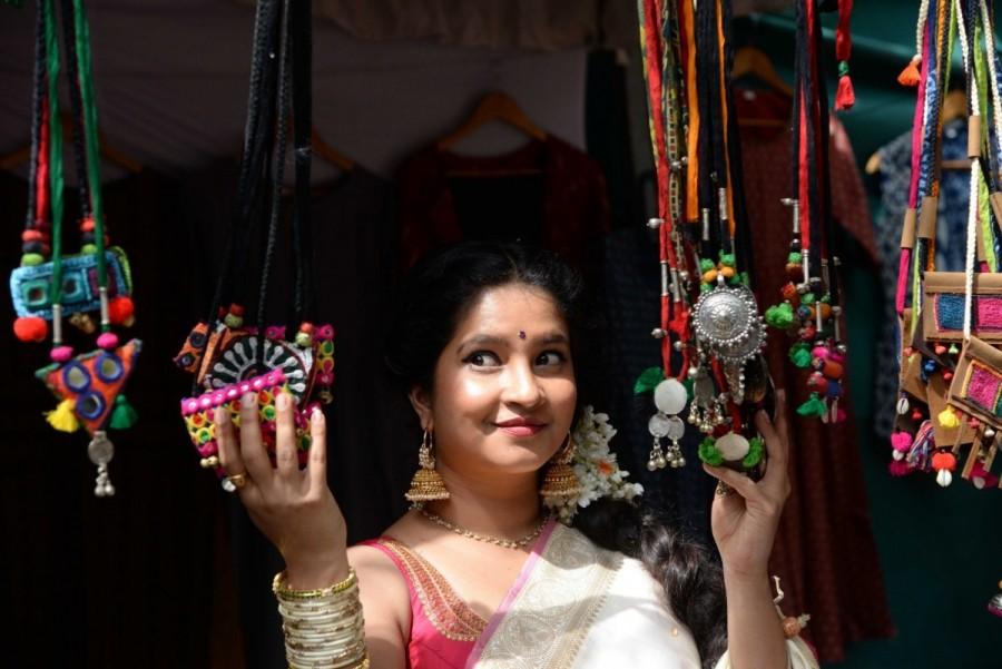 Shubha Poonja at the inauguration of "Sankranthi Chittara" art, craft, clothings, handloom and much more exhibition for the Sankranti Festival, organised by Karnataka Chitrakala Parishath. Shubha Poonja,actress Shubha Poonja,Sankranthi Chittara,Sankranthi,Maha Sankranthi,Sankranthi festival