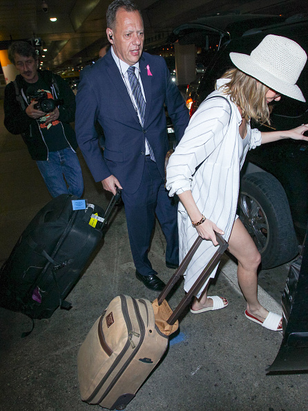 Singer LeAnn Rimes is seen at Los Angeles International Airport on January 12, 2018 in Los Angeles, California. LeAnn Rimes,singer LeAnn Rimes,LeAnn Rimes hot pics,Eddie Cibrian,LeAnn Rimes latest pics,LeAnn Rimes latest images,LeAnn Rimes latest stills,LeAnn Rimes latest pictures,LeAnn Rimes latest photos