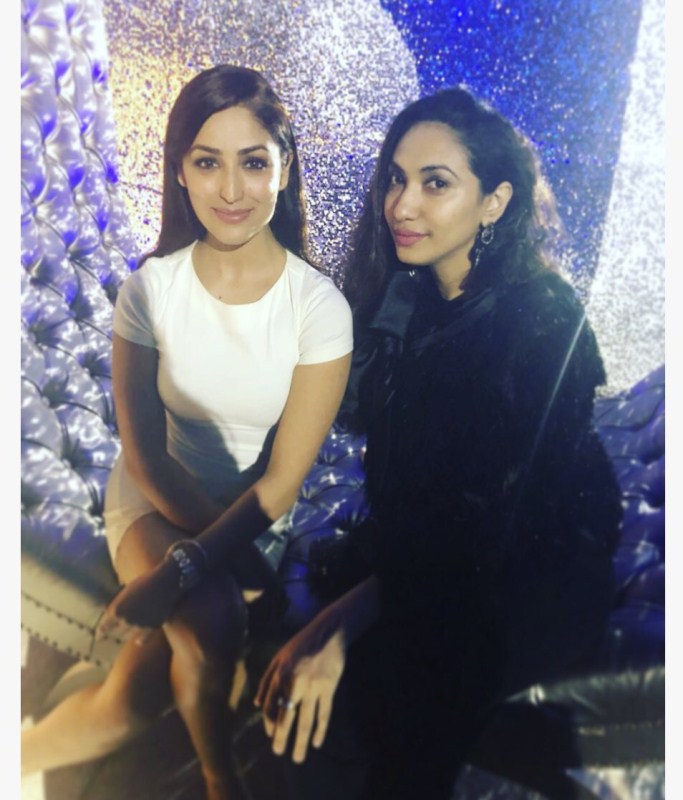 Yami Gautam kickstarted 2018 by announcing her upcoming film 'Batti Gul Meter Chalu'. Just days after the announcement, the actress has made her first public appearance for the film with producer 'Prerna Arora'. Batti Gul Meter Chalu,Yami Gautam,actress Yami Gautam,Prerna Arora