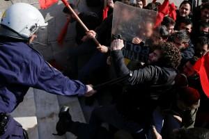 Protests and clashes,Protests in Athens,clashes in Athens,Athens parliament