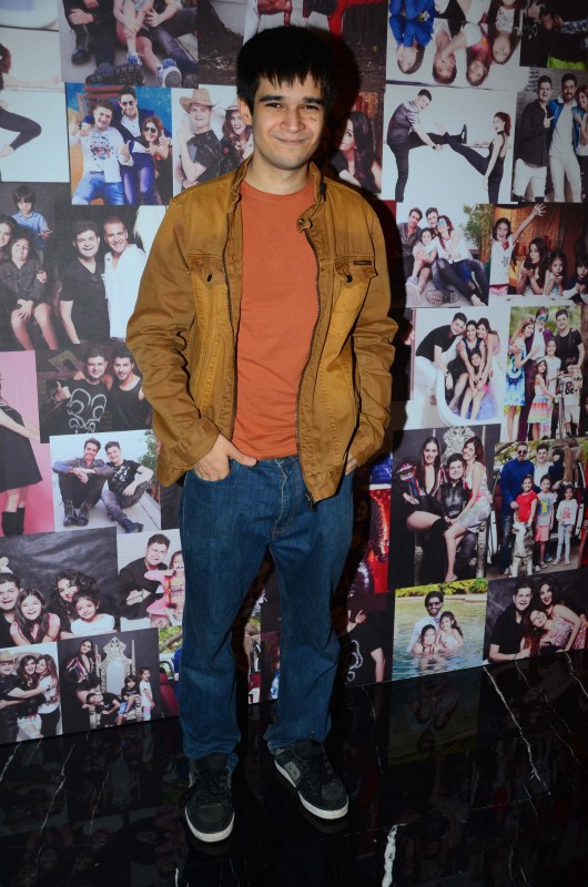 Vivaan Shah poses for the cameras during Dabboo Ratnani's calendar launch event at JW Marriott Hotel in Mumbai on January 17, 2018. Abhishek Bachchan,Neil Nitin Mukesh,Sunny Leone,Rekha,Dabboo Ratnani,Dabboo Ratnani 2018 calendar,Dabboo Ratnani calendar,Dabboo Ratnani 2018 calendar launch,Dabboo Ratnani 2018 calendar launch pics,Dabboo Ratnani 2018 calendar launch images,Dabboo Ratnan