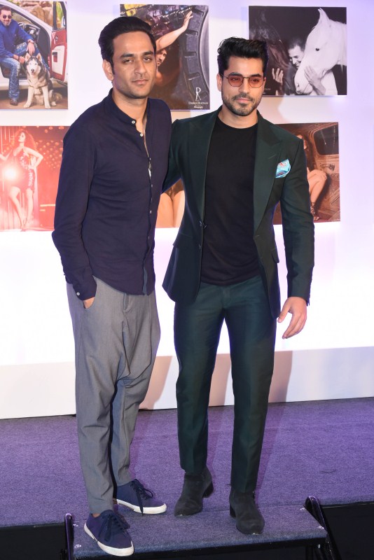 Gautam Gulati poses for the cameras during Dabboo Ratnani's calendar launch event at JW Marriott Hotel in Mumbai on January 17, 2018. Sangeeta Bijlani,Pooja Chopra,Poonam Dhillon,Dabboo Ratnani,dabboo ratnani calendar 2018,Dabboo Ratnani 2018 calendar launch,Dabboo Ratnani 2018 calendar launch pics,Dabboo Ratnani 2018 calendar launch images,Dabboo Ratnani 2018 calendar launch stills,Dab