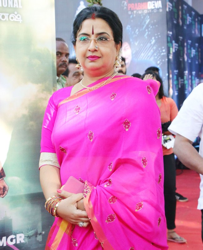 Actress Ambika at MGR's Kizhakku Africavil Raju movie launch. Rajinikanth,Kamal Hassan,Sachu,Ambika,Rajinikanth and Kamal Hassan,Kizhakku Africavil Raju,Kizhakku Africavil Raju movie launch,Kizhakku Africavil Raju movie launch pics,Kizhakku Africavil Raju movie launch images,Kizhakku Africavil Raju movie launch stil