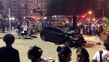 Car plows,crowded sidewalk,Copacabana beach,Driver ploughs,Rio de Janeiro car incident,Rio de Janeiro,Car plows into crowd
