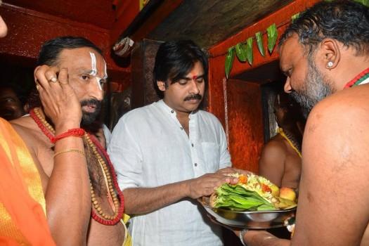 Actor-politician Pawan Kalyan on Monday launched his 'praja yatra' after worshipping at a temple at Kondagattu in Telangana's Jagtiyal district. Pawan offered prayers at Anjaneyaswamy temple. He also donated Rs 11 lakh to the temple.