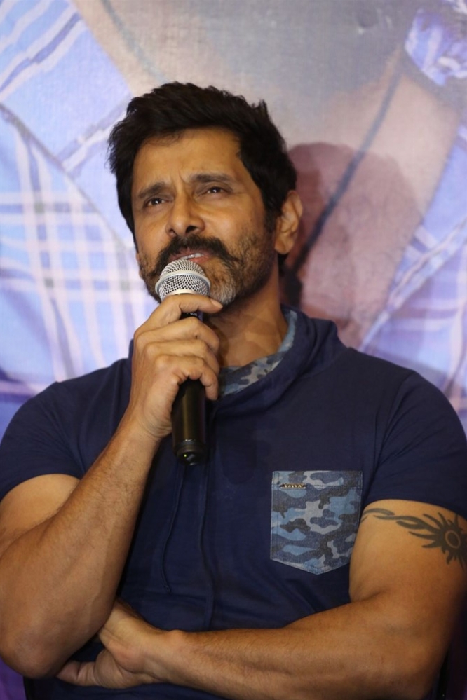 South Indian actor Vikram addresses media during Sketch press meet. Vikram,Tamannaah,Sketch press meet,Sketch,Sketch press meet pics,Sketch press meet images,Sketch press meet stills,Sketch press meet pictures,Sketch press meet photos