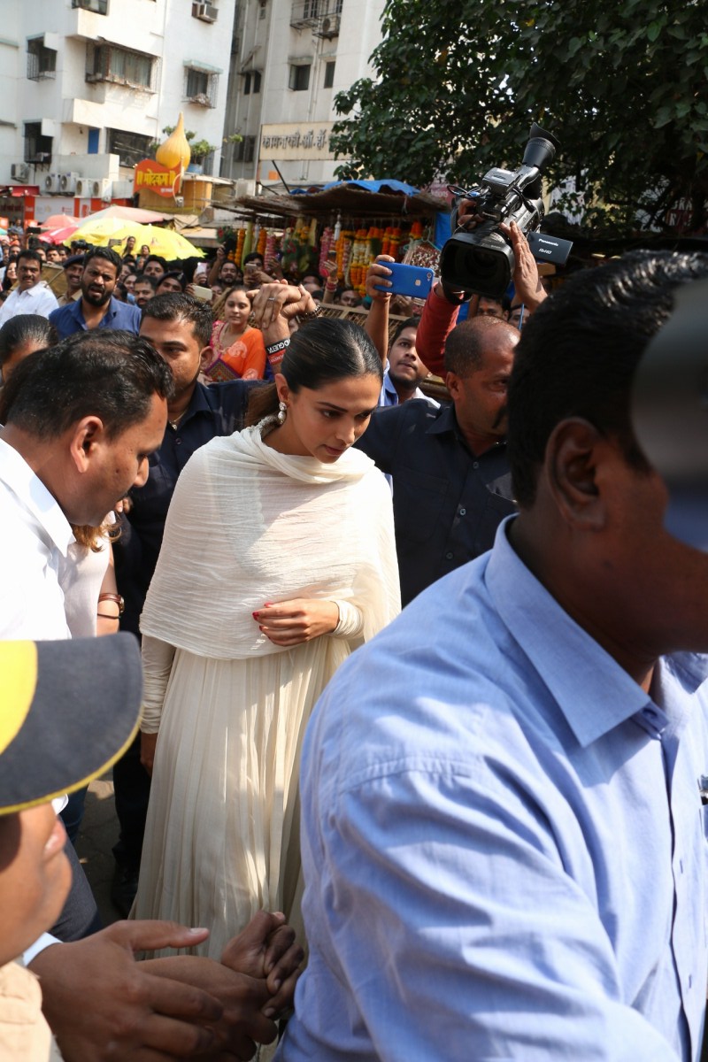 It has been facing stiff opposition over its release from Rajput groups who say the movie distorts historical facts. Deepika Padukone,actress Deepika Padukone,Padmaavat,padmaavat release,Deepika Padukone visits Siddhivinayak temple,Siddhivinayak temple