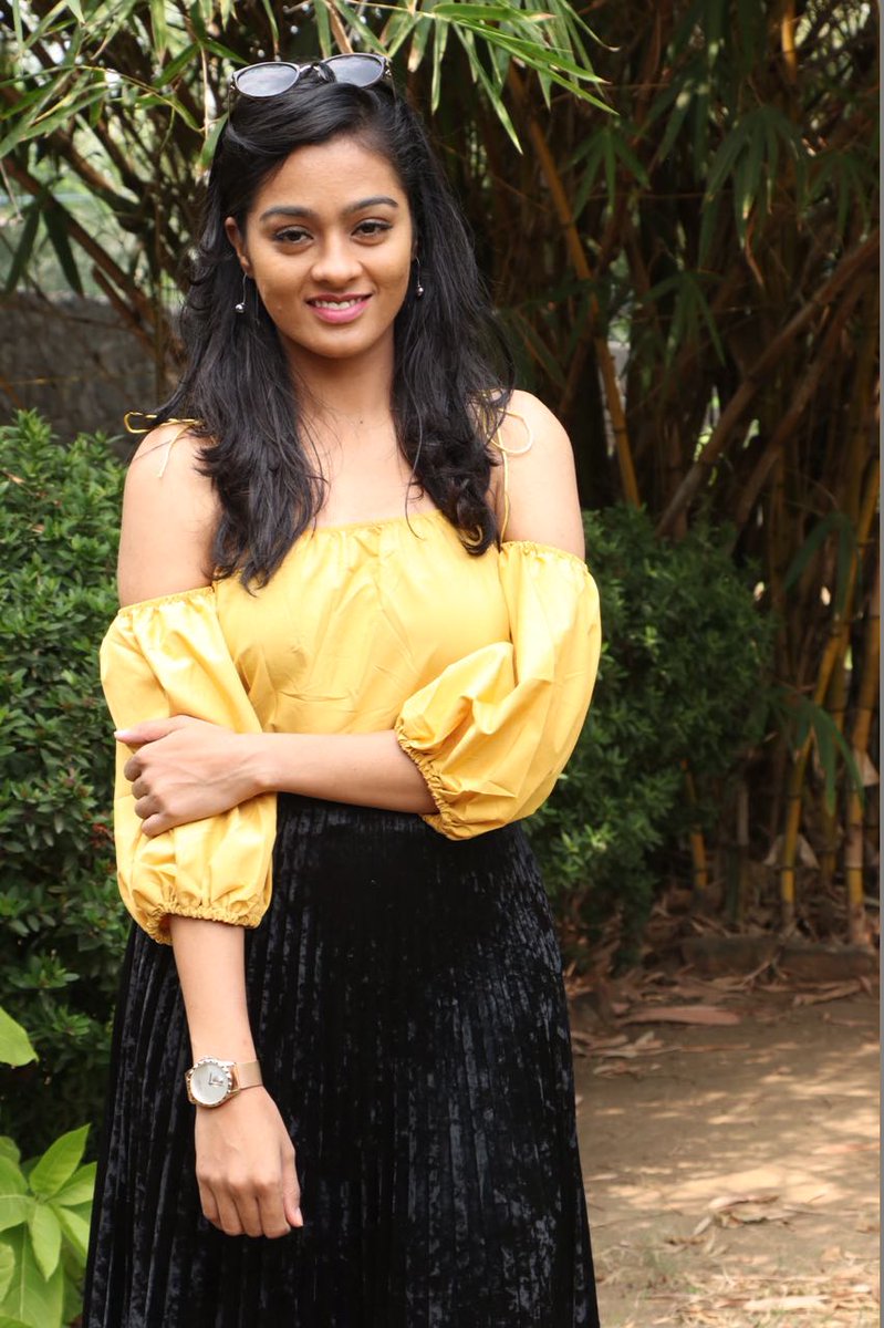 Gayathrie at Oru Nalla Naal Paathu Solren press meet. Vijay Sethupathi,Gautham Karthik,Gayathrie,Oru Nalla Naal Paathu Solren,Oru Nalla Naal Paathu Solren press meet,Oru Nalla Naal Paathu Solren press meet pics,Oru Nalla Naal Paathu Solren press meet images,Oru Nalla Naal Paathu Solren press meet stills,Oru