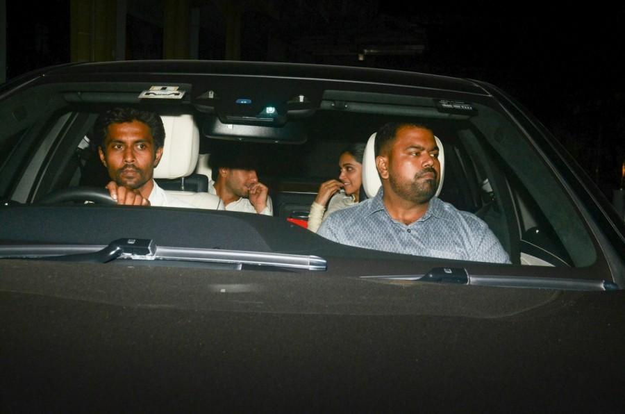 Ranveer Singh and Deepika Padukone attend the special screening of their film 'Padmaavat' held at PVR in Lower Parel, Mumbai. Ishaan Khatter,Akshay Kumar,Sanjay Leela Bhansali,Padmaavat,Padmaavat special screening,Padmaavat special screening pics,Padmaavat special screening images,Padmaavat special screening stills,Padmaavat special screening pictures,Padmaavat special screenin