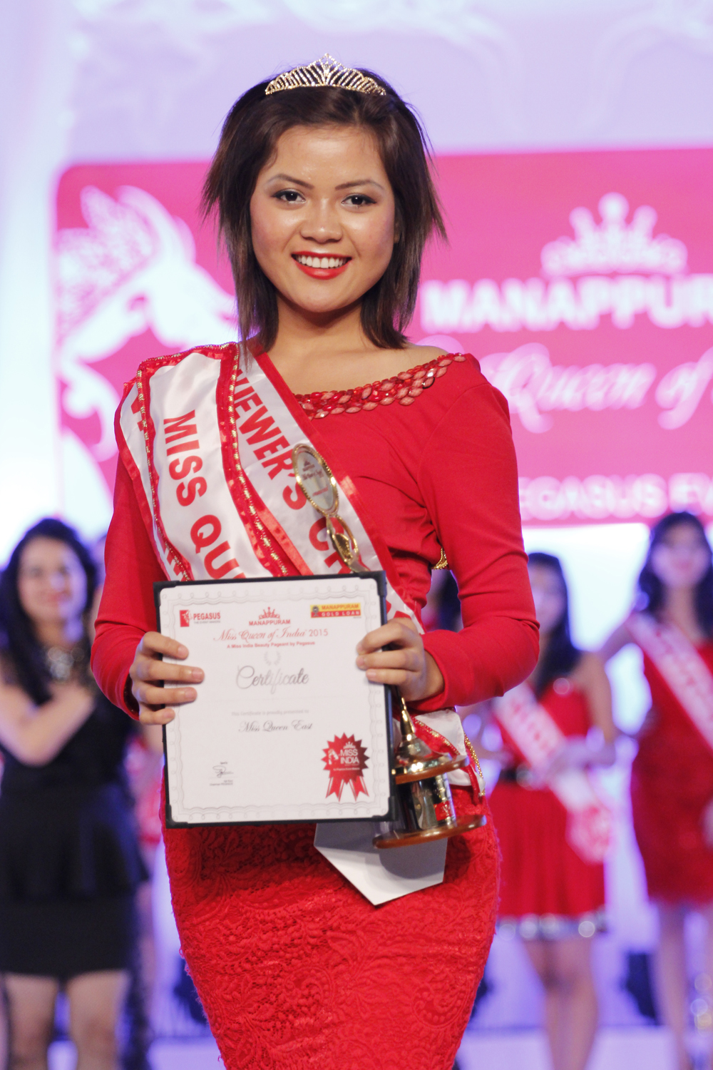 Ms Queen East C Vanlalmalsawmi from Mizoram. Miss Queen of India,miss queen of india photos,miss queen of india winner,Miss Queen of India 2015,Miss Queen of India event photos,ranjini haridas,Kanika kapur,Aileena Catherin Amon