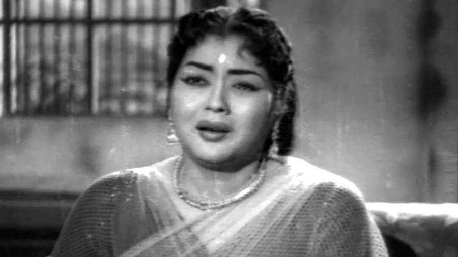 Yesteryears top actress Krishna Kumari is no more. She passed way on Wednesday morning at her residence. Krishna Kumari,actress Krishna Kumari,Krishna Kumari passes away,Krishna Kumari rare pics,Krishna Kumari rare images,Krishna Kumari rare stills,Krishna Kumari dead,Krishna Kumari death