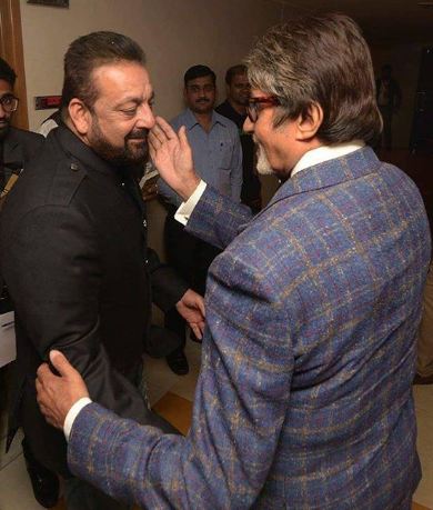 Sanjay Dutt also had a fan-boy moment with Amitabh Bachchan as she shares, "Your modesty and love inspire me. Always a fan-boy moment meeting you sir @amitabhbachchan". Sanjay Dutt,actor Sanjay Dutt,Sanjay Dutt wins Style Legend award,Style Legend award,HT Most Stylish