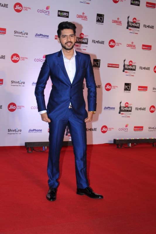 Armaan Malik poses for the cameras at 63rd Jio Filmfare Awards 2018 in Mumbai. Rajkumar Rao,Sonali Bendre,Ayushmann Khurrana,Rajkummar Rao,63rd Jio Filmfare Awards 2018,Jio Filmfare Awards 2018,Jio Filmfare Awards,Jio Filmfare Awards pics,Jio Filmfare Awards images,Jio Filmfare Awards stills,Jio Filmfare Awards pictures