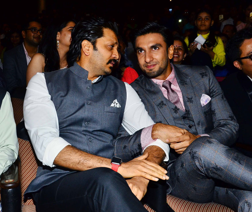 Riteish Deshmukh and Ranveer Singh at International Customs Day event, held at Shanmukhananda hall in Sion, Mumbai. Alia Bhatt,Ranbir Kapoor,Varun Dhawan,Riteish Deshmukh,International customs day 2018,International customs day