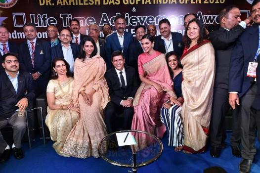 Deepika's father Prakash Padukone was honored with the Badminton Association of India (BAI) Lifetime Achievement Award by Vice President Venkaiah Naidu yesterday in Delhi.