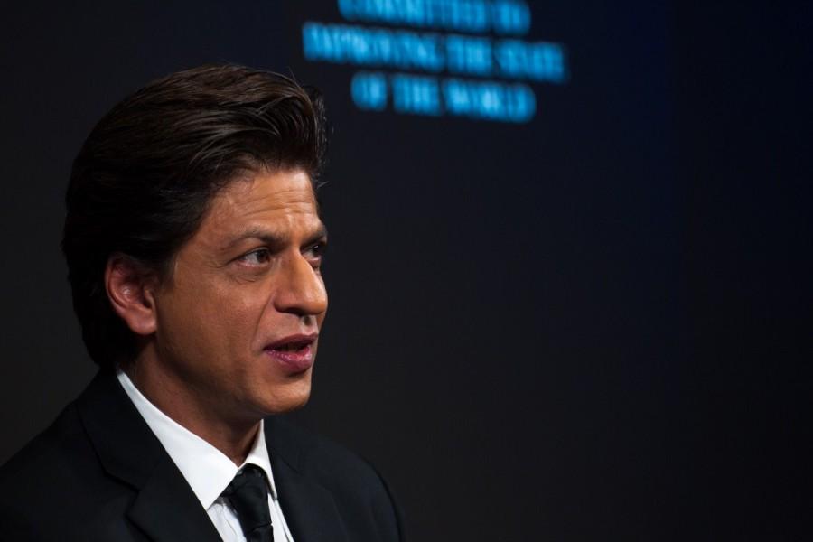 The actor extensively spoke about his social initiative Meer Foundation, which he names after his Father's name. Shah Rukh Khan,Shah Rukh Khan unseen images,Shah Rukh Khan unseen pics,Shah Rukh Khan unseen stills,Davos,SRK at Davos