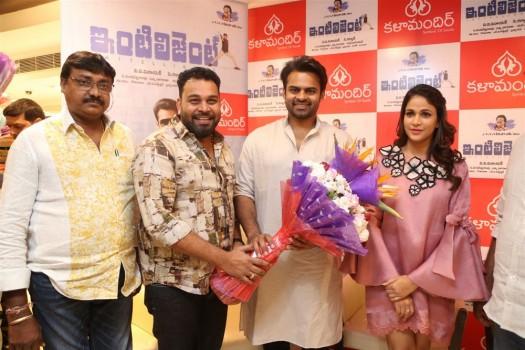Kala Kala Kalamandir song launch event held at Hyderabad. Celebs like Sai Dharam Tej, Lavanya Tripathi and VV Vinayak graced the event.