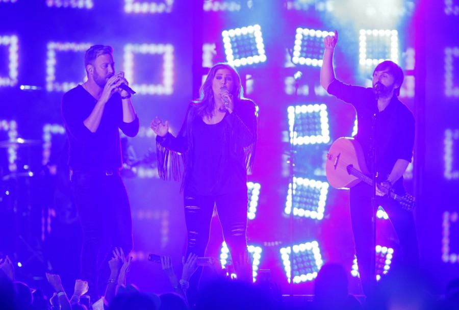 Lady Antebellum performs 'Long Stretch of Love' ACM awards 2015,Annual Academy of Country Music Awards,Taylor Swift,Luke Bryan,Miranda Lambert,music awards,singers,19 April,photos