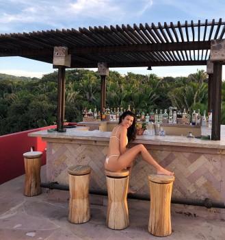 Reality TV personality Kourtney Kardashian tries to stick to a healthy diet, which she enjoys alongside apple cider vinegar drinks, probiotics and other supplements. 