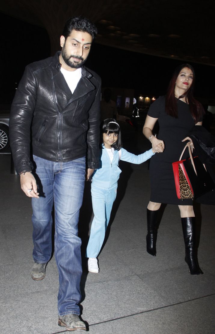 Actress Aishwarya Rai and Aaradhya leave for Australia to celebrate Abhishek Bachchan's birthday. Aishwarya Rai,Aaradhya,Aaradhya bachchan,Abhishek Bachchan,Abhishek Bachchan birthday,abhishek bachchan birthday celebration,abhishek bachchan birthday in australia