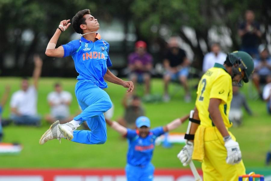Despite losing his partners at the other end, Merlo continued to torment the Indians, raising his maiden half century off 60 balls by chopping a slower delivery from Porel for a single to sweeper cover. India restrict Australia,India vs Australia,ICC U-19 World Cup Final,U-19 World Cup Final,Ind vs Aus