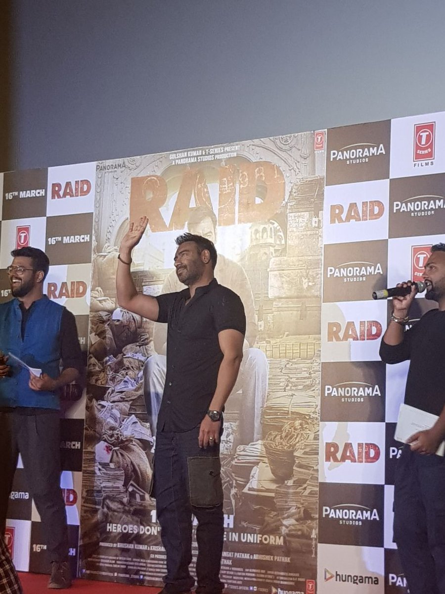 Actor Ajay Devgn at Raid trailer launch. Ajay Devgn,Ileana D'Cruz,Raid trailer,Raid trailer launch,Raid trailer launch pics,Raid trailer launch images,Raid trailer launch stills,Raid trailer launch pictures,Raid trailer launch photos