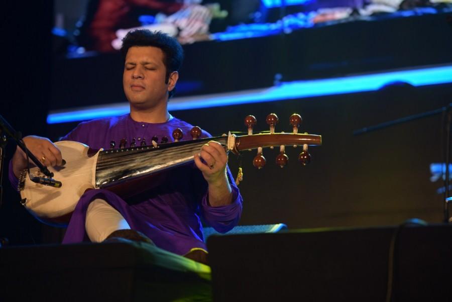 Ayaan Ali Bangesh in concert with his brother and father for KGAF 2018 KGAF 2018,Vivek Oberoi,Neena Gupta,Amaan Ali,Ayaan Ali Bangesh,Ustad Amjad Ali Khan