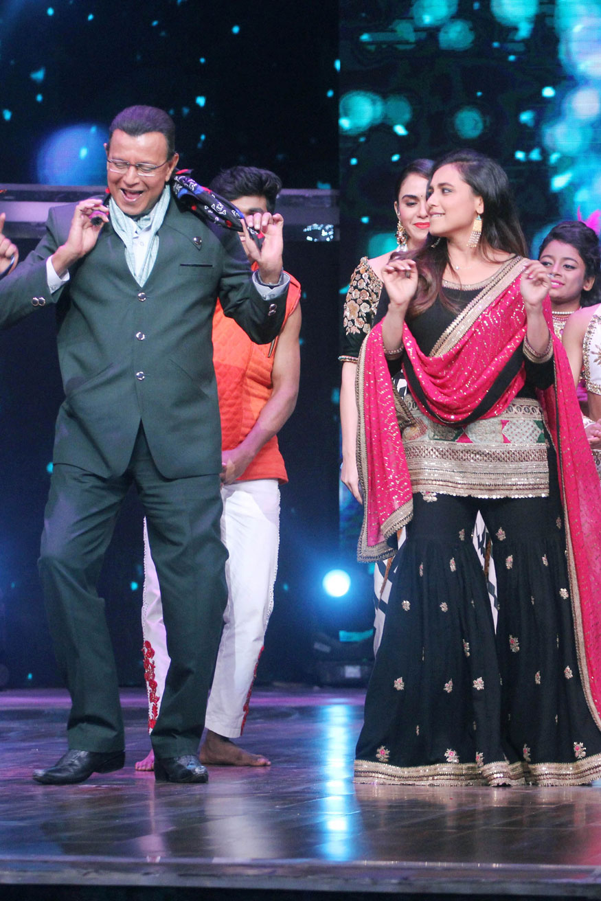 Rani Mukerji promotes her upcoming film 'Hichki' on the sets of Dance India Dance 6 at P3 Studio in Malad. Rani Mukerji,actress Rani Mukerji,Hichki,Hichki promotion,Hichki movie promotion