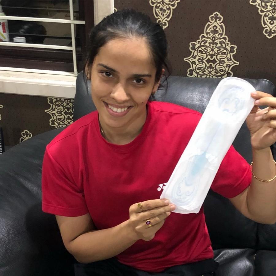 Saina Nehwal shares her photo with a sanitary pad on Social media. Katrina Kaif,PV Sindhu,Saina Nehwal,Ravi Shastri,Akshay Kumar,Padman Challenge,Padman Challenge pics,Padman Challenge images,Padman Challenge stills,Padman Challenge pictures,Padman Challenge photos