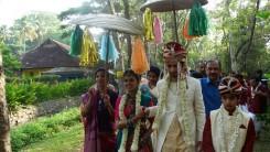 Director Lakshmy Ramakrishnan's daughter Sruthi weds Ankit at Kumarakom, Kerala