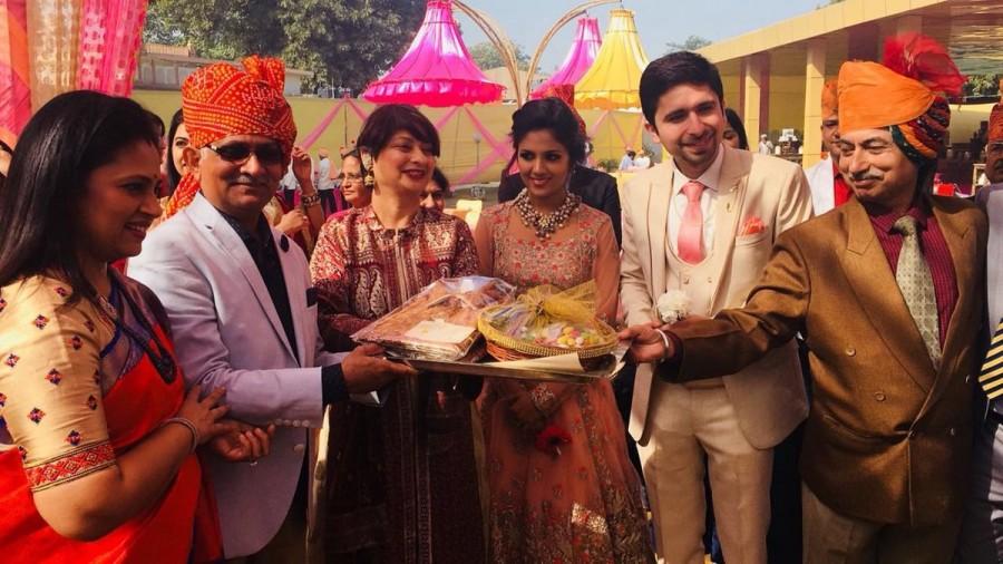Lakshmy Ramakrishnan's daughter Sruthi and Ankit's wedding images. Lakshmy Ramakrishnan,Lakshmy Ramakrishnan daughter,Lakshmy Ramakrishnan daughter Sruthi wedding,Sruthi wedding pics,Sruthi wedding images,Sruthi wedding stills,Sruthi wedding pictures