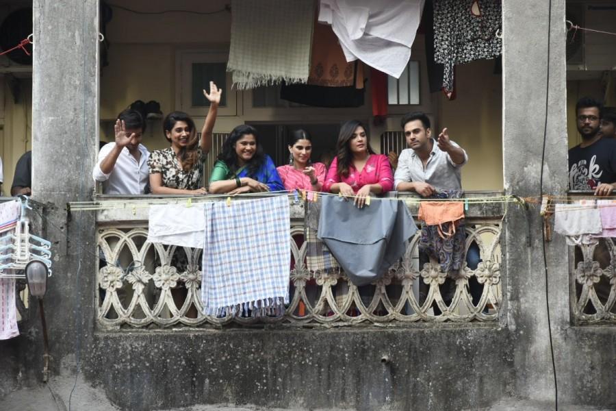 Since chawls are symbolic to community living in India and the film is based in a chwal, it couldn't have been any better than this for a perfect trailer launch. The entire cast along with the makers got into a candid interaction, throwing light on various aspects of the film. Pulkit Samrat,Richa Chadha,Ritesh Sidhwani,Priya Shreedharan,3 Storeys trailer,3 Storeys trailer launch,3 Storeys trailer launch pics,3 Storeys trailer launch images,3 Storeys trailer launch stills,3 Storeys trailer launch pictures,3 Storeys trailer launc