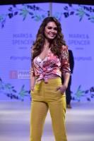 Esha Gupta and Ali Fazal,Esha Gupta,Ali Fazal,Esha Gupta ramp walk