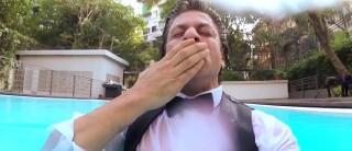 Shah Rukh, who was sporting a tuxedo paired with dark sunglasses and completed his look with gelled hair, took to Twitter, where he shared a video and captioned it: "This didn't go as planned... But on a lazy Sunday afternoon, with my limited floatation expertise, this is the best I could do! Judge nahi karna, feel karna (don't judge, just feel). Thanks."