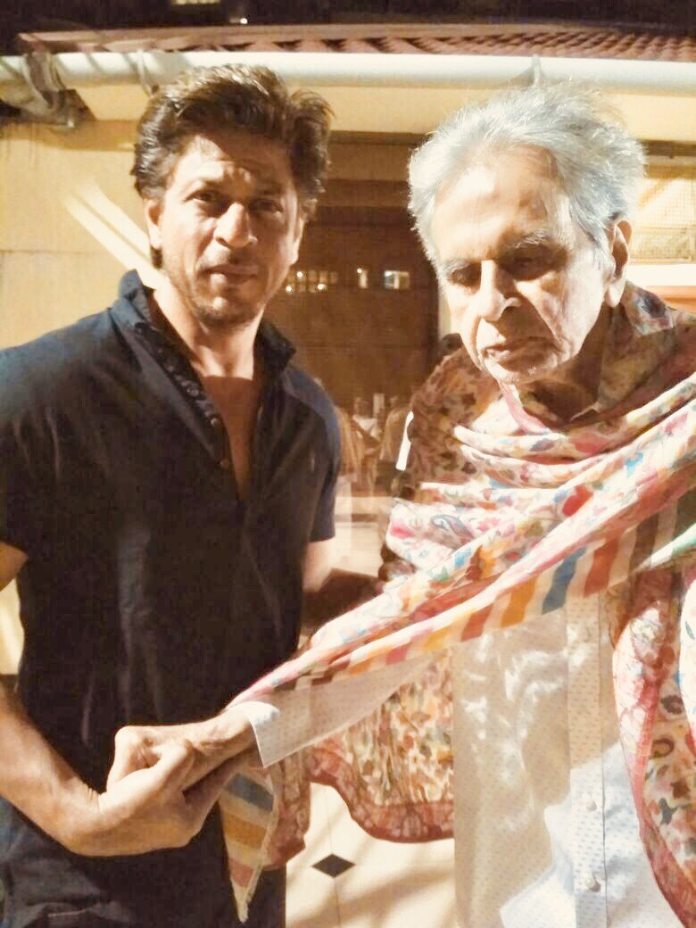 "Shah Rukh Khan came to visit Saab at home today," Farooqui captioned the image. He also updated on the veteran's health: "Saab is doing well." The legendary actor was treated for mild pneumonia in December 2017. Shah Rukh Khan with Dilip Kumar,Shah Rukh Khan,Dilip Kumar