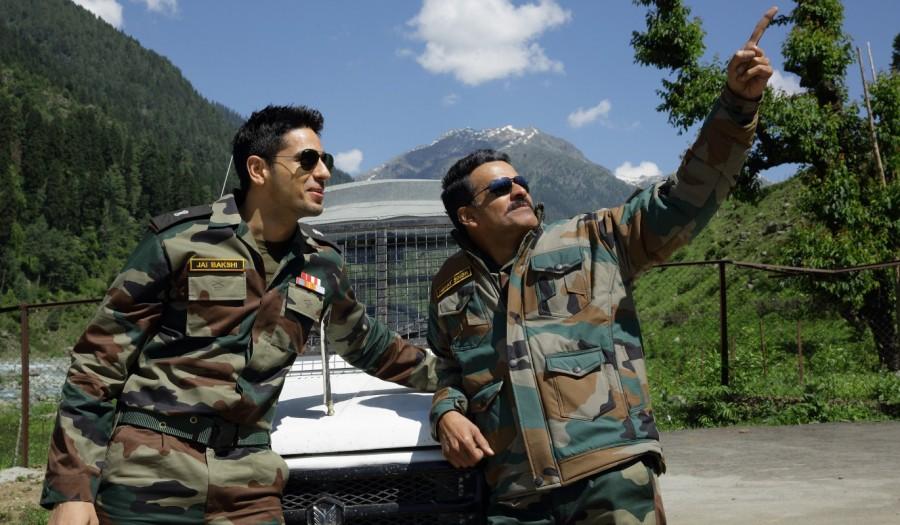 The film features Sidharth Malhotra, Manoj Bajpayee, Rakul Preet Singh, Pooja Chopra, Adil Hussain, Kumud Mishra, Naseeruddin Shah and Anupam Kher in lead roles. Sidharth Malhotra,Manoj Bajpayee,Rakul Preet,rakul preet singh,Aiyaary movie stills,Aiyaary movie pics,Aiyaary,bollywood movie Aiyaary,bollywood movie stills,bollywood movie pics