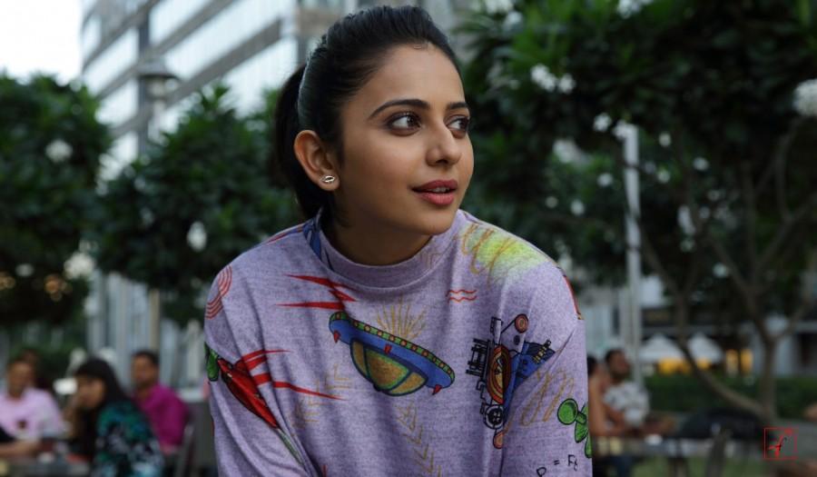 The film is scheduled for a worldwide release on 16 February 2018. Sidharth Malhotra,Manoj Bajpayee,Rakul Preet,rakul preet singh,Aiyaary movie stills,Aiyaary movie pics,Aiyaary,bollywood movie Aiyaary,bollywood movie stills,bollywood movie pics