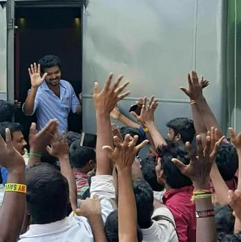 Thalapathy Vijay greets his fans at the shooting spot of his upcoming venture with director A.R Murugadoss.