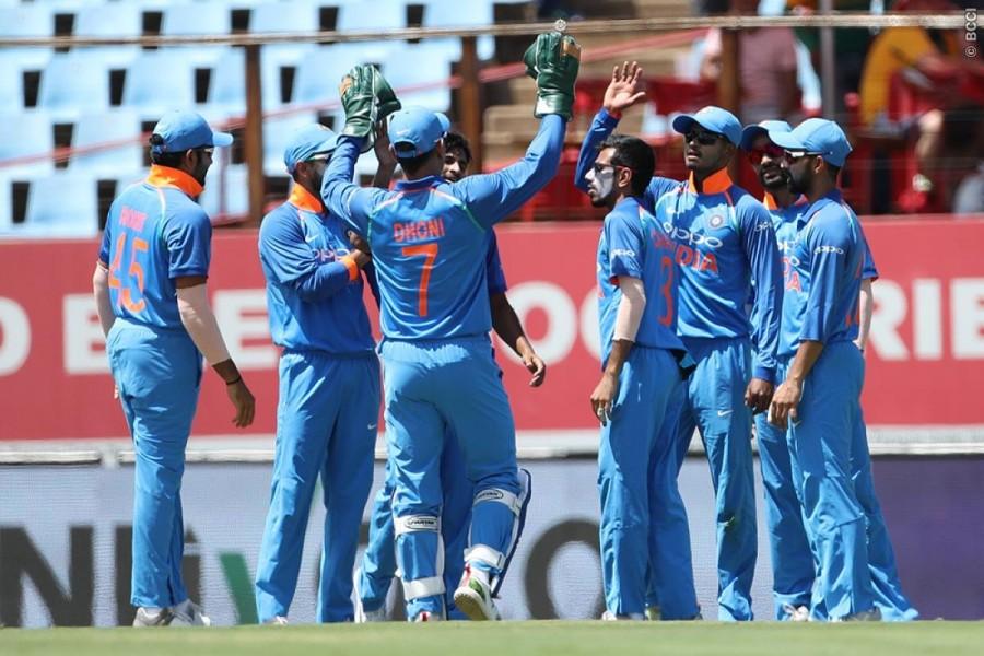 Soon, the South African bowlers and fielders started feeling the heat and also missed few chances to break the partnership. But the Indian duo kept the things tight in the middle and as a result Rahane and Kohli finished off the proceedings in style in just 32.1 overs. Earlier, Zondo struck his maiden ODI fifty to steer South Africa to 204 even as the other batsmen failed to find an answer to the disciplined Indian bowling. Virat Kohli,India beats South Africa,India vs South Africa,skipper Virat Kohli