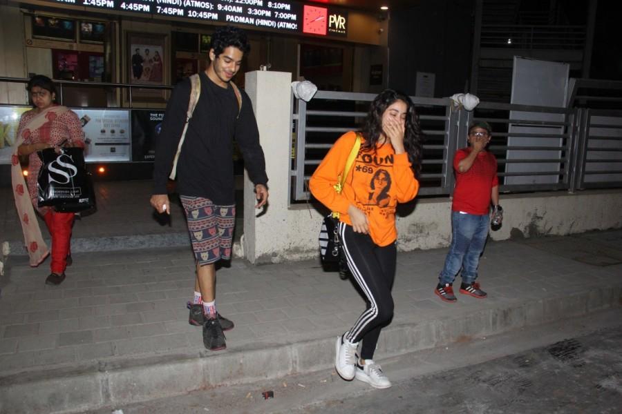 Actress Janhvi Kapoor and Ishaan Khattar spotted at PVR in Juhu. Janhvi Kapoor and Ishaan Khattar,Janhvi Kapoor,Ishaan Khattar,Janhvi Kapoor wallpaper,Janhvi Kapoor pics,Janhvi Kapoor images,Ishaan Khattar wallpaper,Ishaan Khattar pics,Ishaan Khattar images