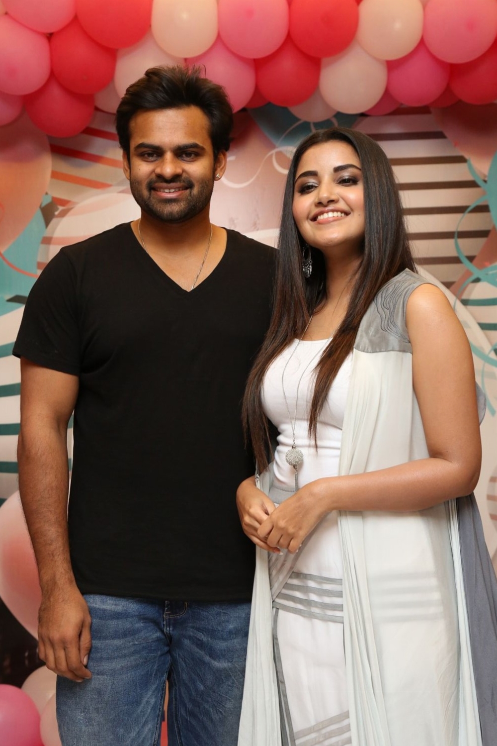 Sai Dharam Tej at Anupama Parameswaran's birthday celebration. Anupama Parameswaran,Anupama Parameswaran birthday,Anupama Parameswaran birthday celebration,Sai Dharam Tej,Anupama Parameswaran pics,Anupama Parameswaran images,Anupama Parameswaran wallpapers