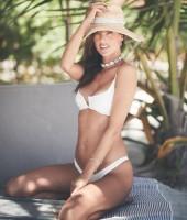 Alessandra Ambrosio,Alessandra Ambrosio flaunts assets,Alessandra Ambrosio  bikini,Alessandra Ambrosio photos,Alessandra Ambrosio wallpaper,Alessandra Ambrosio instagram,Alessandra Ambrosio latest pics,Alessandra Ambrosio pics