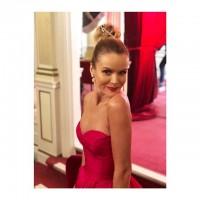 Amanda Holden,amanda holden topless,Amanda Holden abs,Amanda Holden washboard stomach,Amanda Holden pics,Amanda Holden images,Amanda Holden poster,Amanda Holden wallpaper