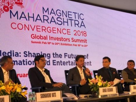 Superstar Shah Rukh Khan and Filmmaker Ritesh Sidhwani represented the Entertainment Industry as they graced the Magnetic Maharashtra Convergence Summit of Global Investors this year.