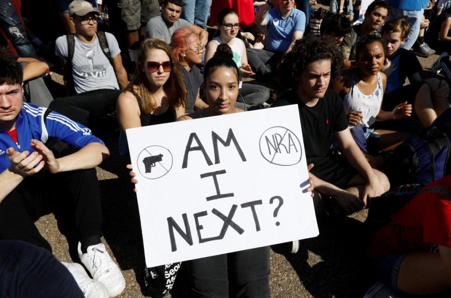 Students who walked out of their Montgomery County, Maryland, schools protest against gun violence in front of the White House in Washington, February 21, 2018. Florida shooting survivors,Donald Trump,US President Donald Trump,Marjory Stoneman Douglas High School,gun control push